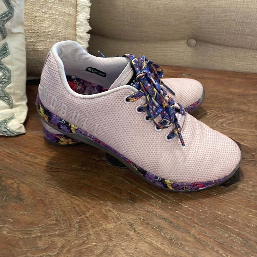 NoBull Trainers size 9.5. lightly worn. Great condition.